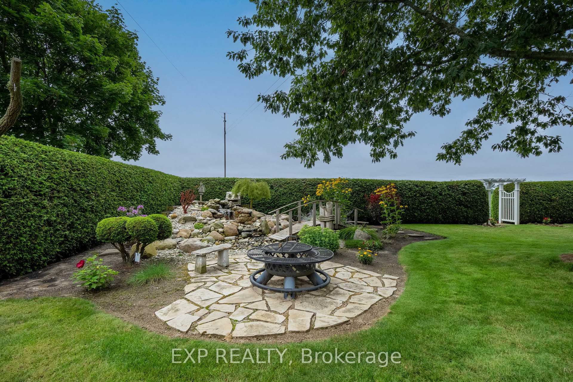 Photo 10 of 23067 Pioneer Line, West Elgin, Rural West Elgin — HOMEH