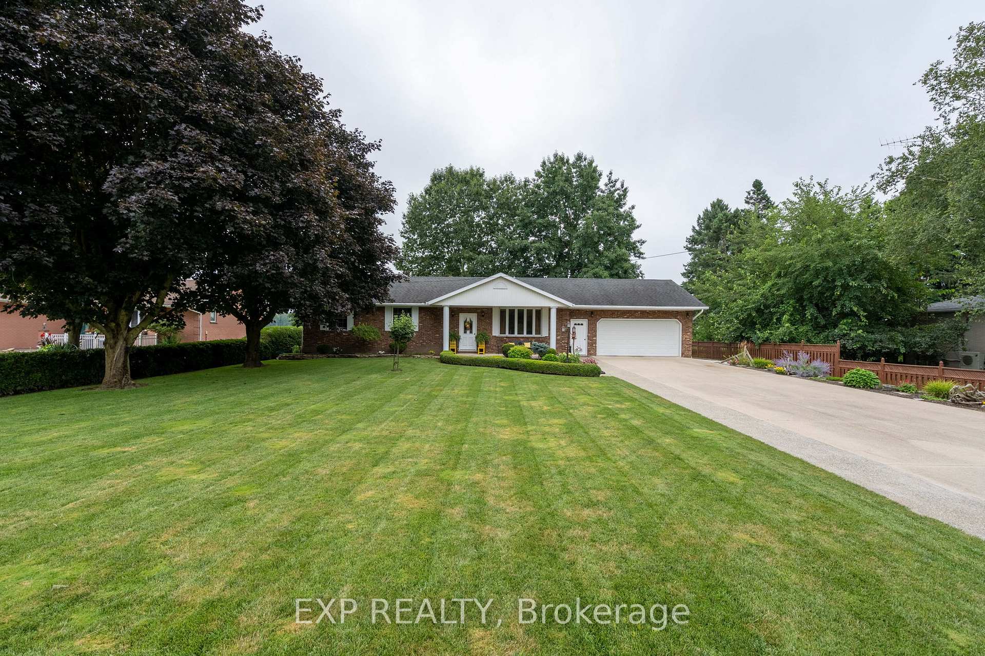 Photo 13 of 23067 Pioneer Line, West Elgin, Rural West Elgin — HOMEH