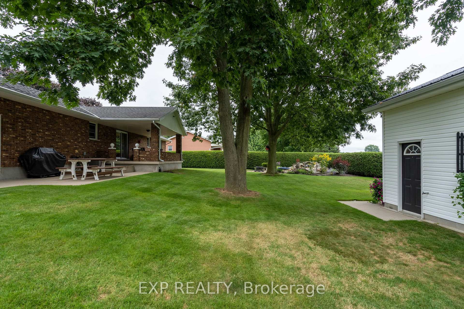 Photo 17 of 23067 Pioneer Line, West Elgin, Rural West Elgin — HOMEH