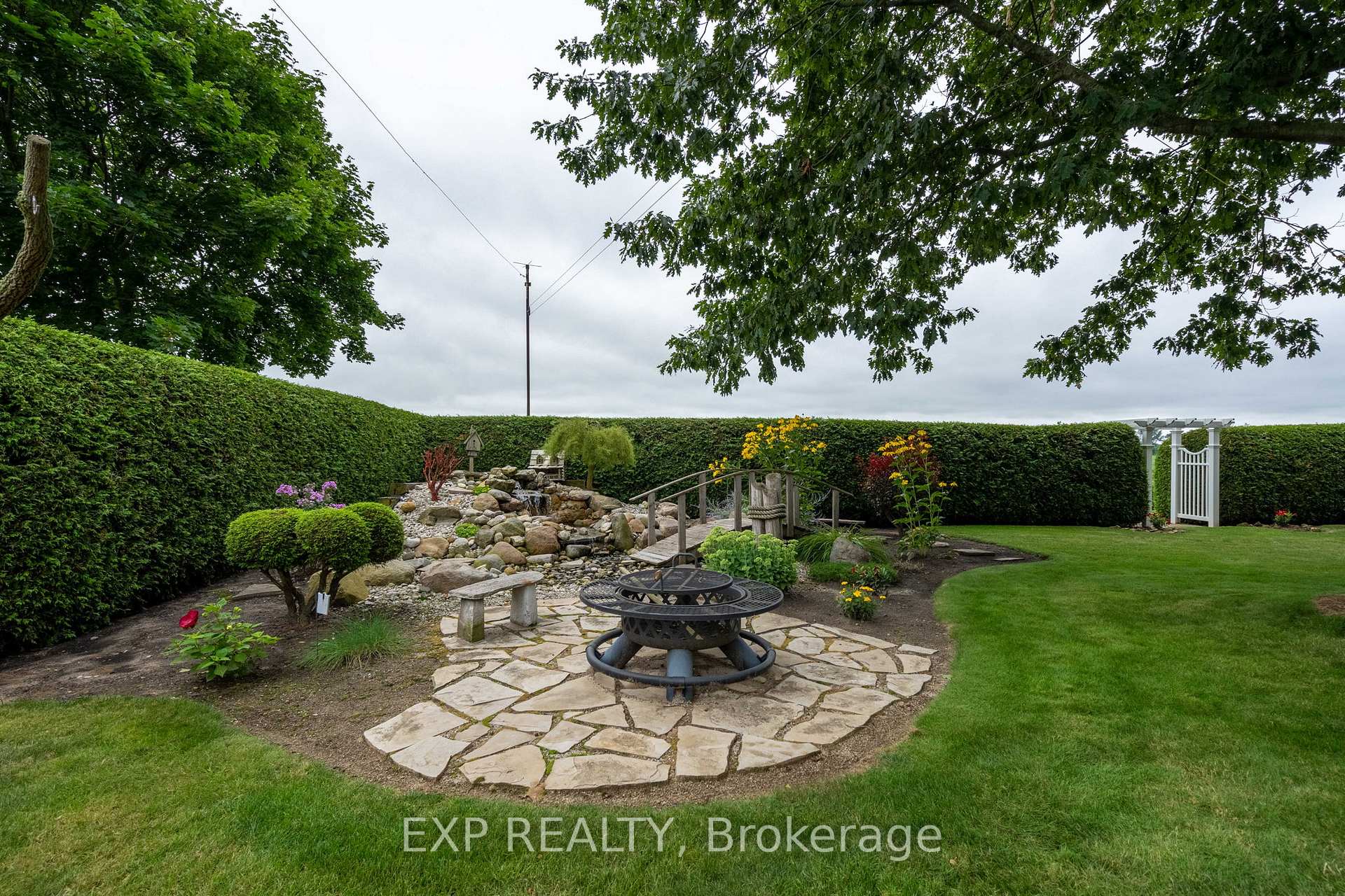 Photo 20 of 23067 Pioneer Line, West Elgin, Rural West Elgin — HOMEH