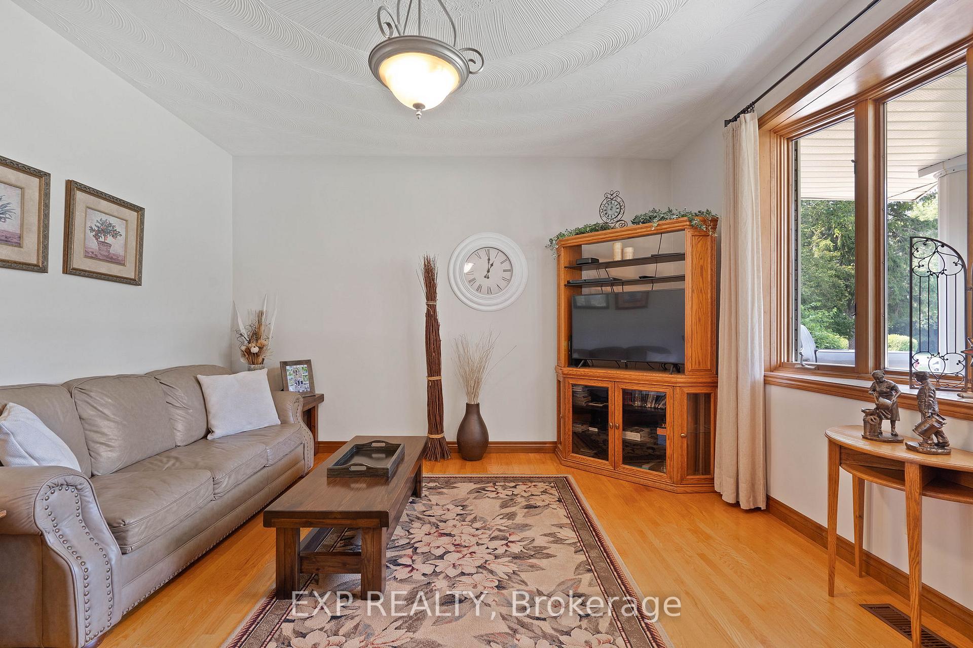 Photo 22 of 23067 Pioneer Line, West Elgin, Rural West Elgin — HOMEH