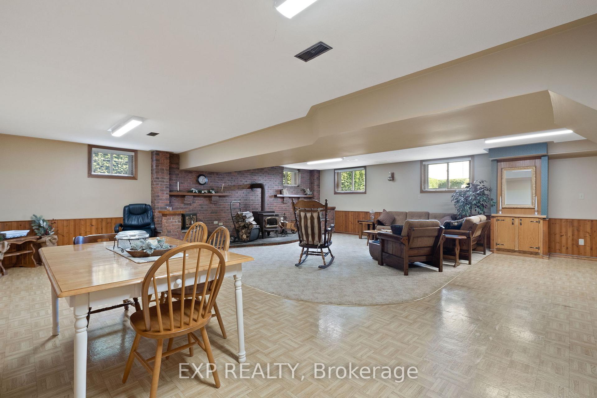 Photo 39 of 23067 Pioneer Line, West Elgin, Rural West Elgin — HOMEH