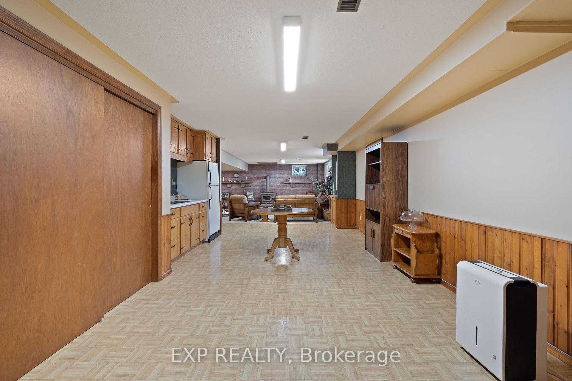 Photo 45 of 23067 Pioneer Line, West Elgin, Rural West Elgin — HOMEH
