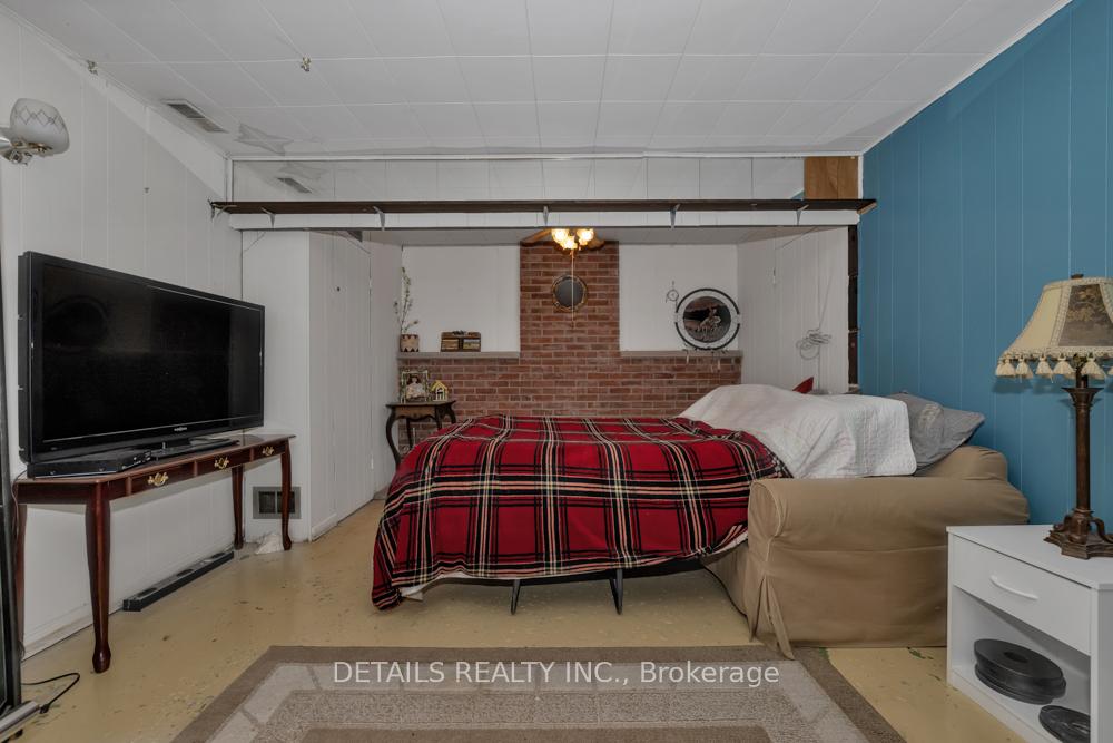 Photo 21 of 101 Charles Street, Arnprior — HOMEH