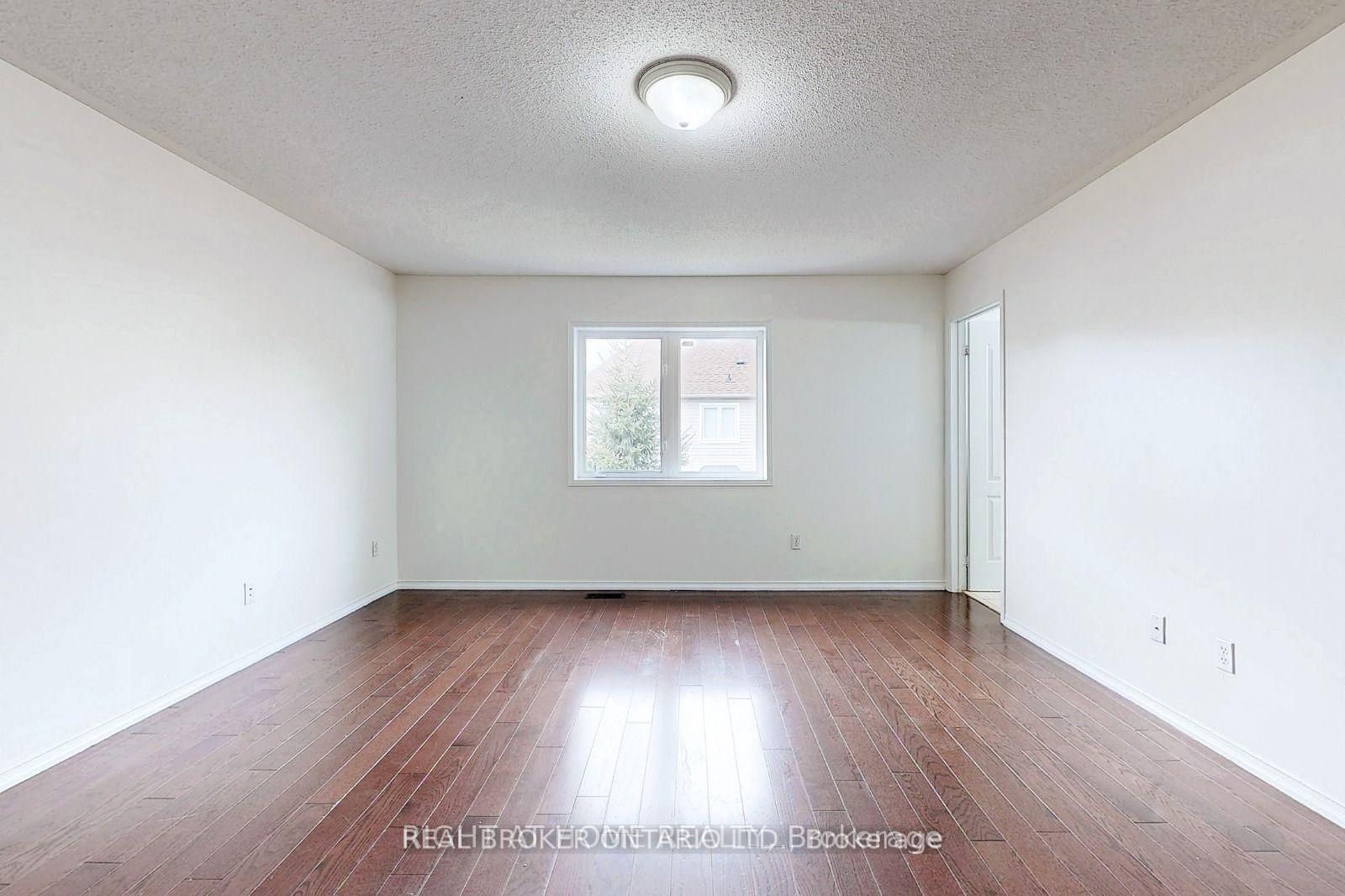 Photo 9 of 77 Carpendale Crescent, Ajax, Northeast Ajax — HOMEH