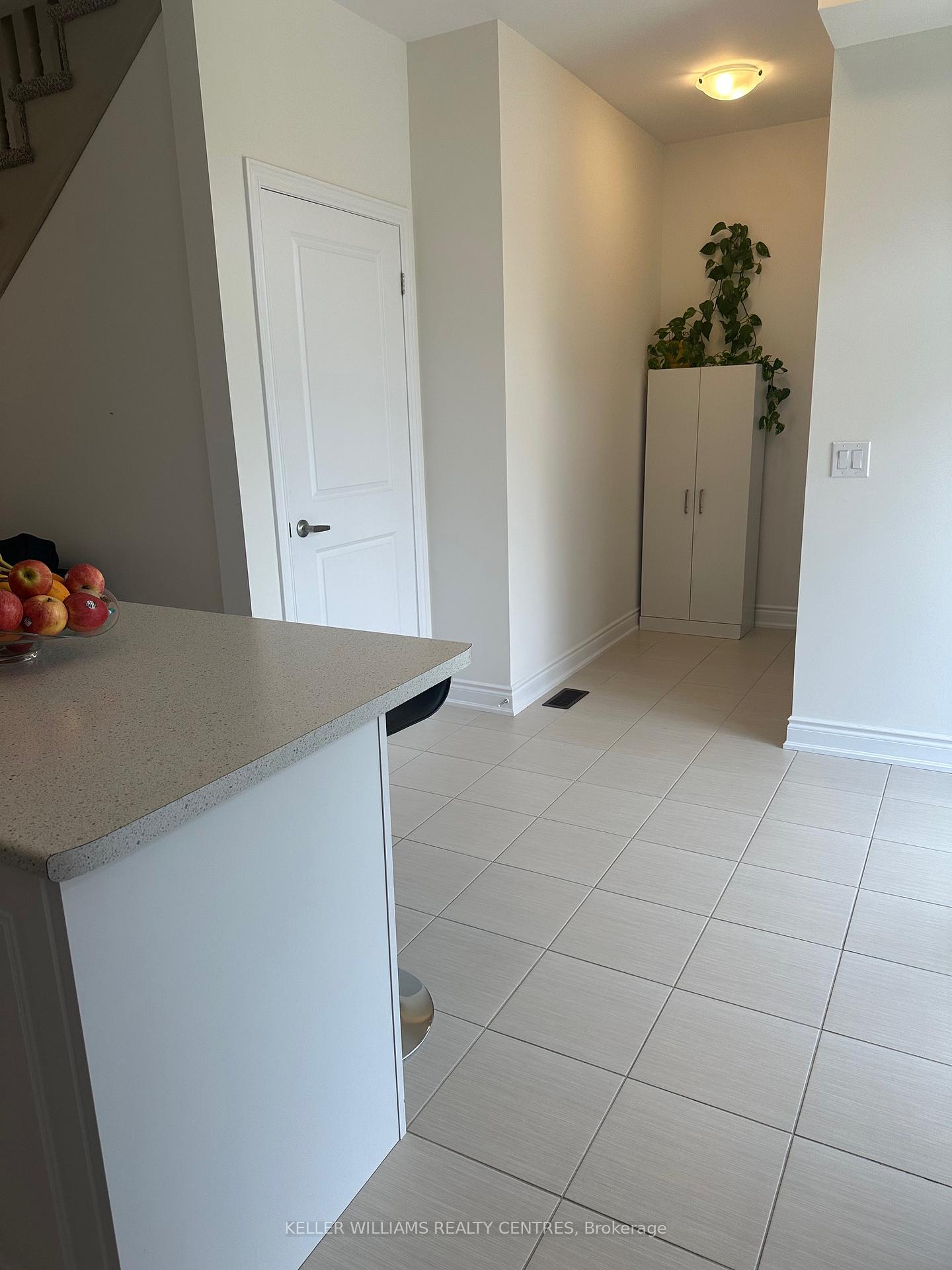Photo 11 of 58 Stately Drive, Wasaga Beach — HOMEH