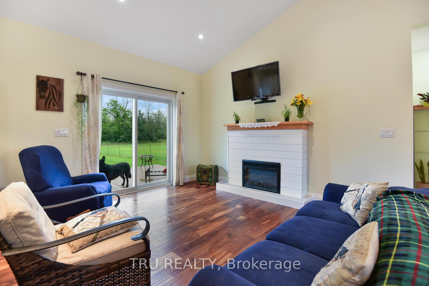 Photo 10 of 139 Osborne Road, Athens, R of Yonge & Escott Twp — HOMEH
