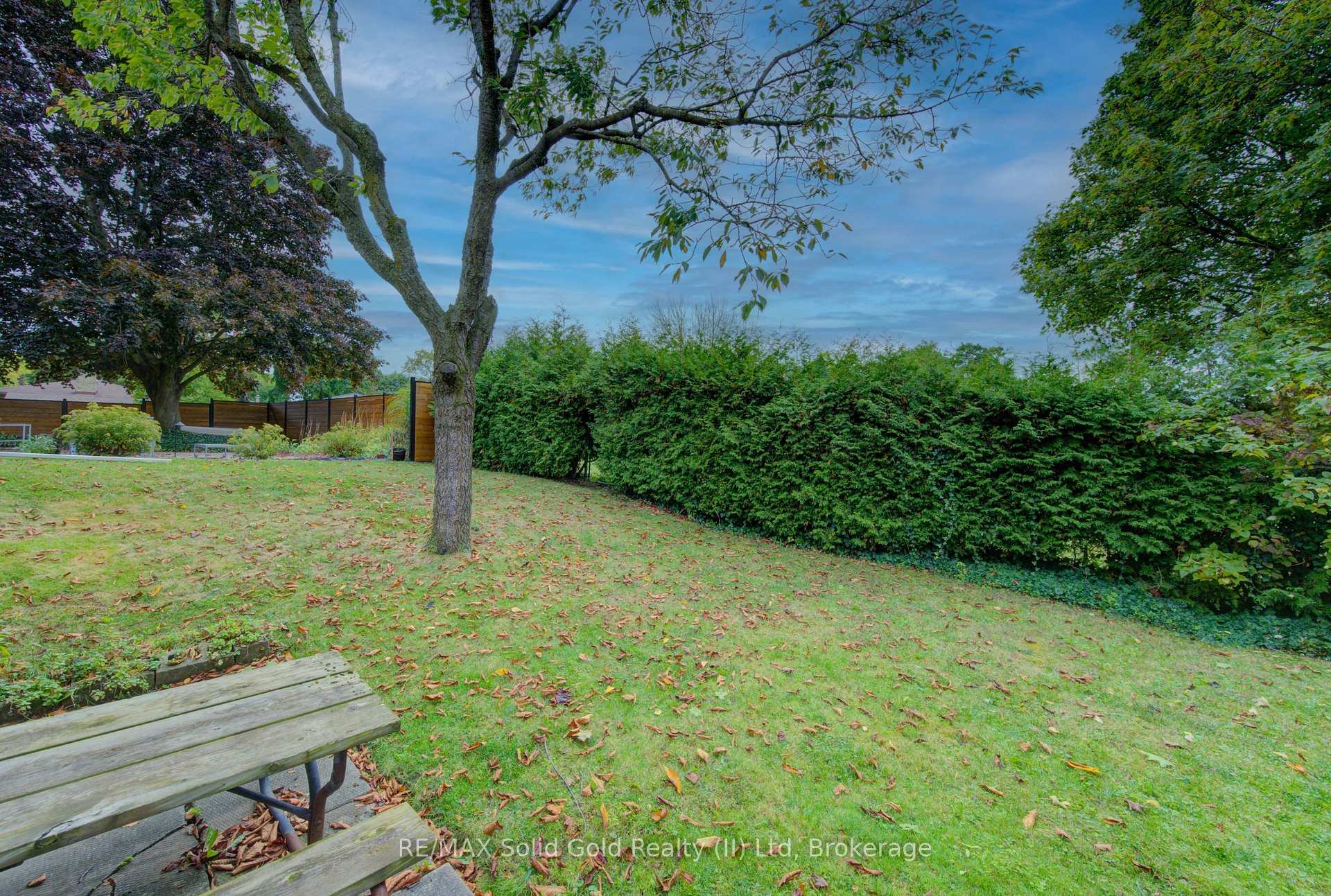 Photo 40 of 269 Grangewood Court, Waterloo — HOMEH