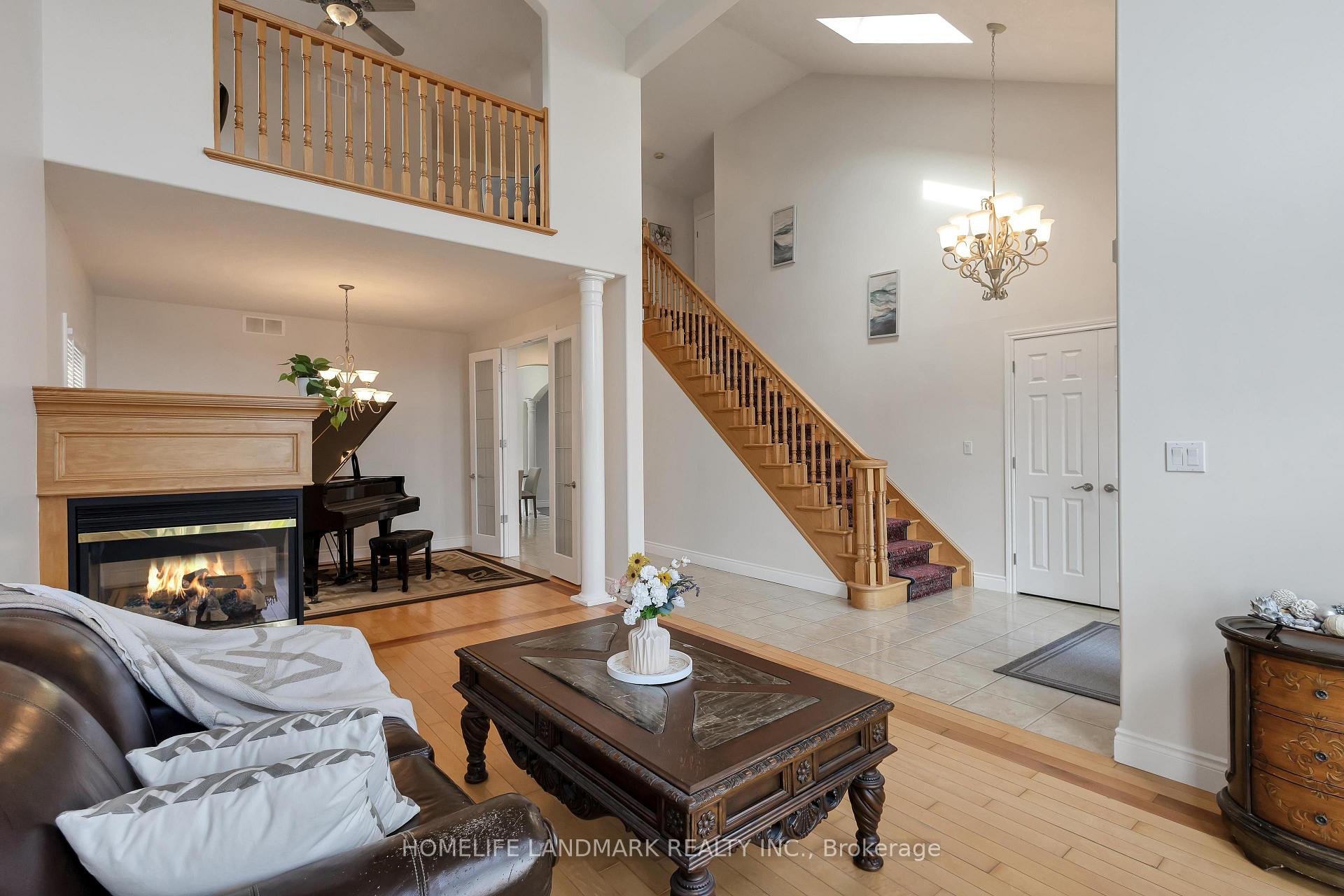 Photo 6 of 517 Yorkshire Drive, Waterloo — HOMEH