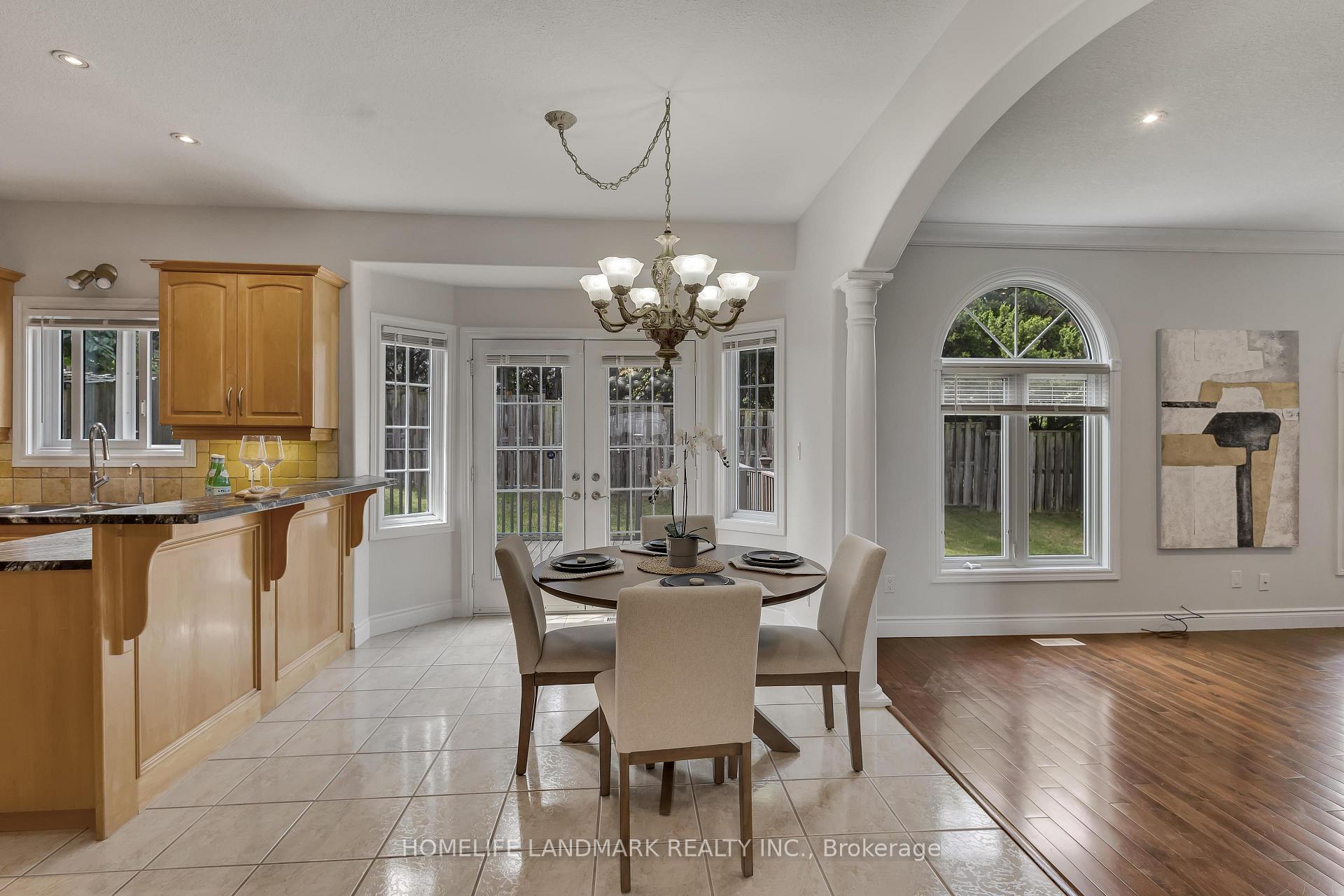 Photo 10 of 517 Yorkshire Drive, Waterloo — HOMEH