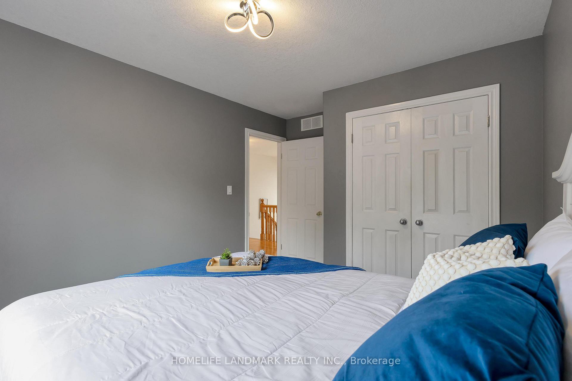 Photo 26 of 517 Yorkshire Drive, Waterloo — HOMEH
