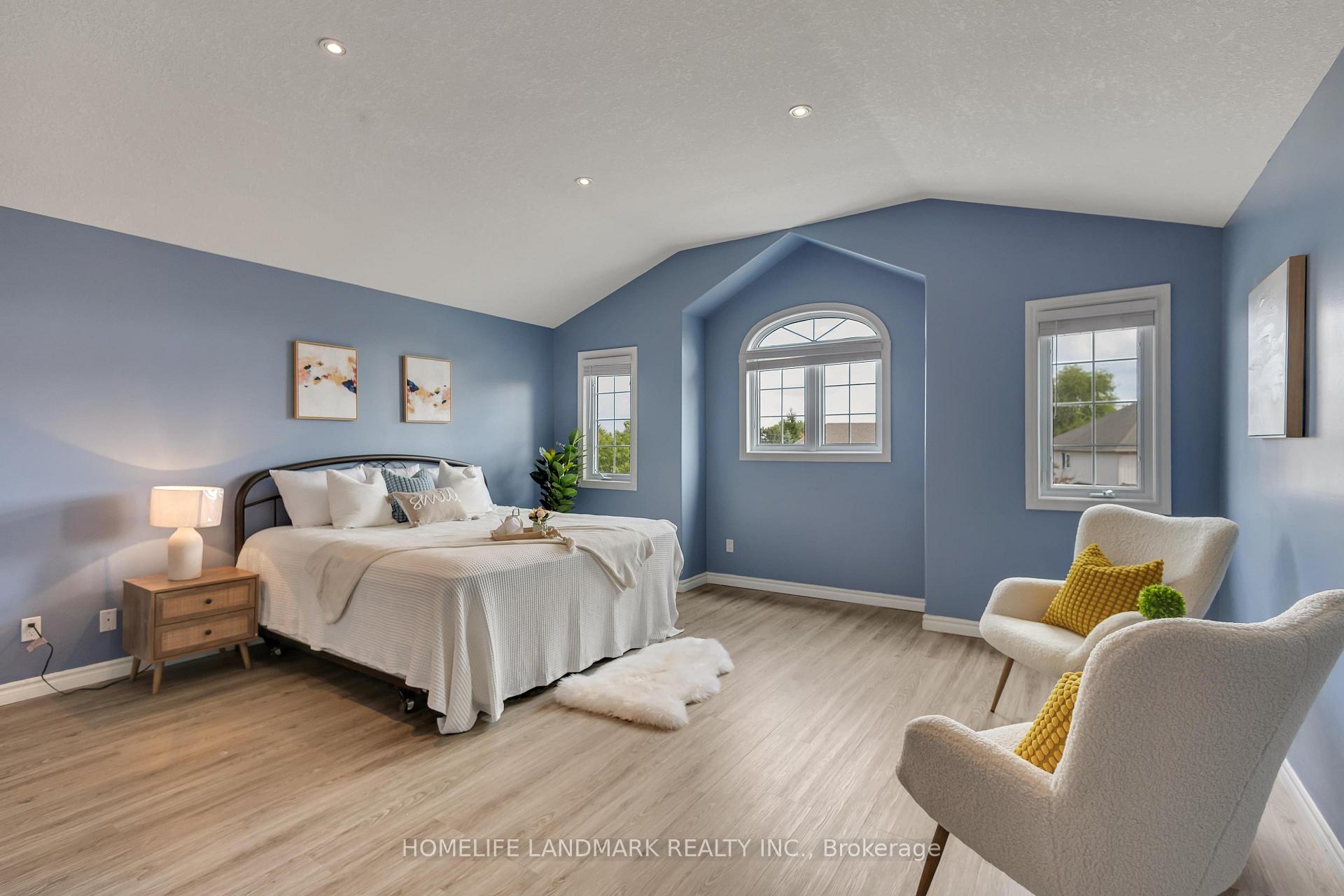 Photo 28 of 517 Yorkshire Drive, Waterloo — HOMEH