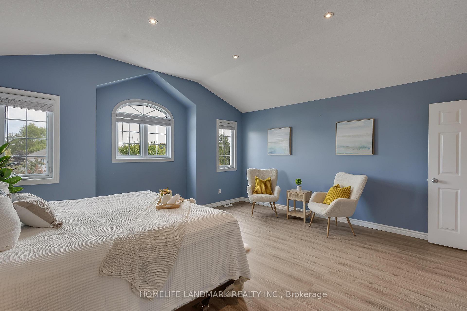 Photo 30 of 517 Yorkshire Drive, Waterloo — HOMEH