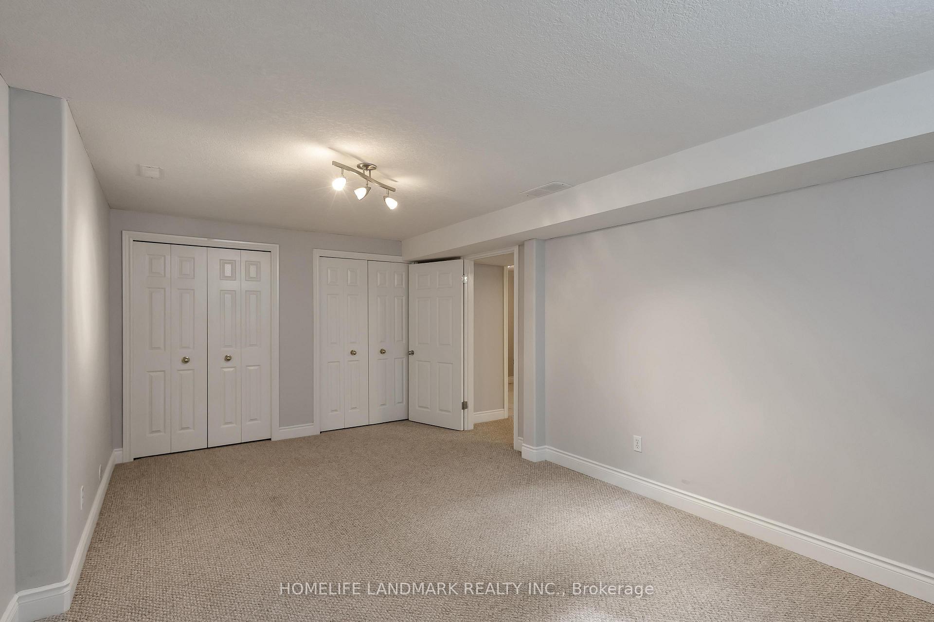 Photo 37 of 517 Yorkshire Drive, Waterloo — HOMEH
