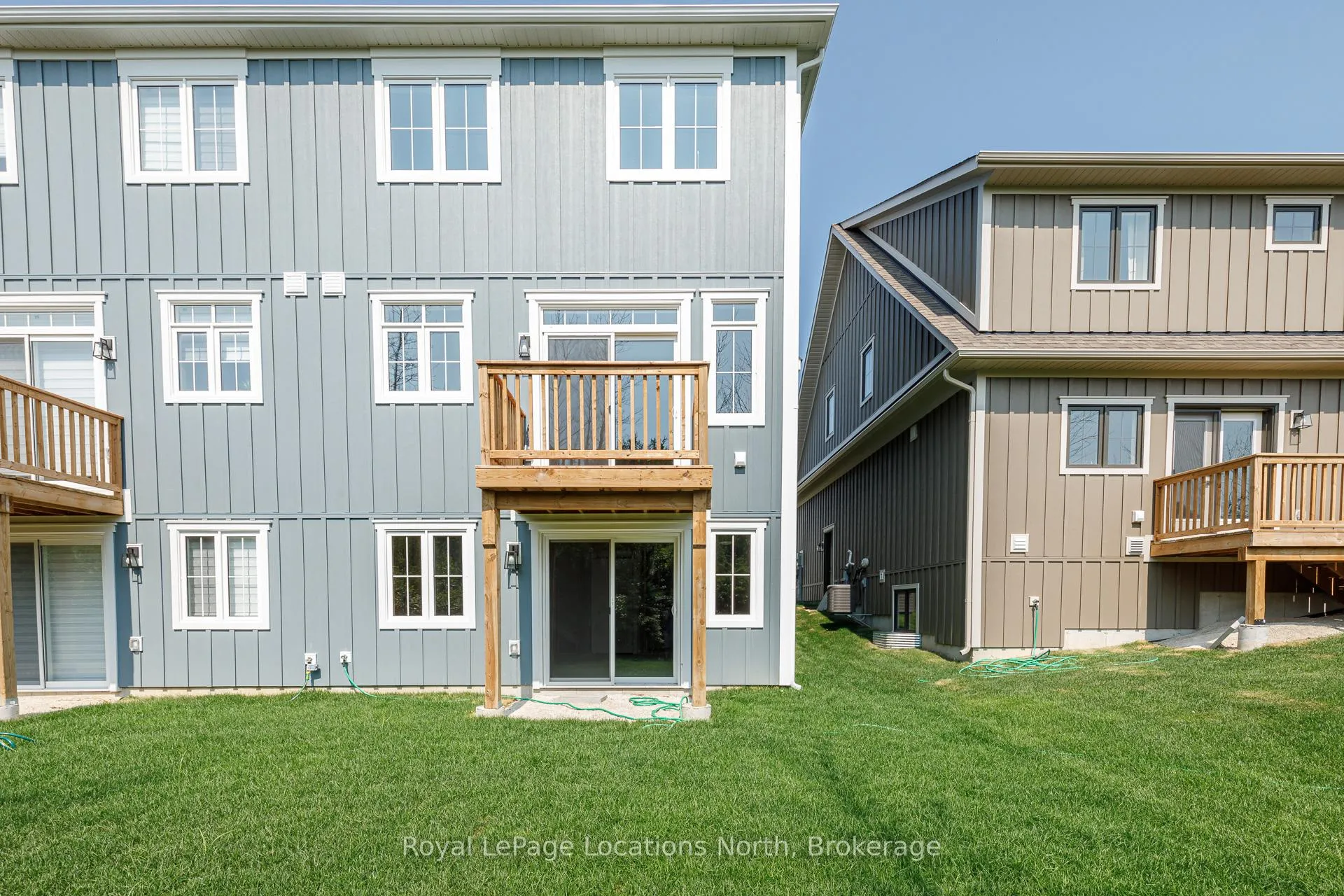 Photo 39 of 139 White Oak Crescent, Blue Mountains — HOMEH
