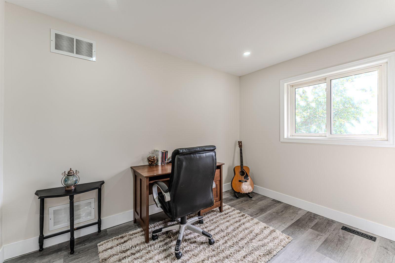 Photo 11 of 29 Silver Birch Avenue, Wasaga Beach — HOMEH