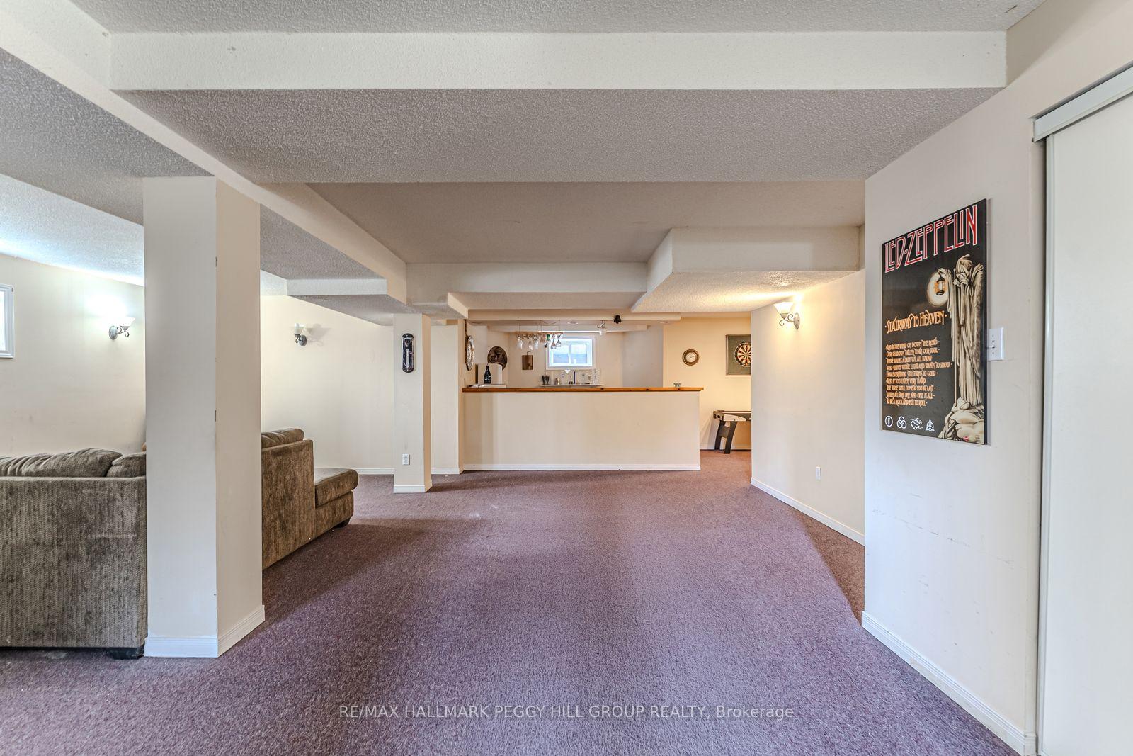 Photo 13 of 29 Silver Birch Avenue, Wasaga Beach — HOMEH