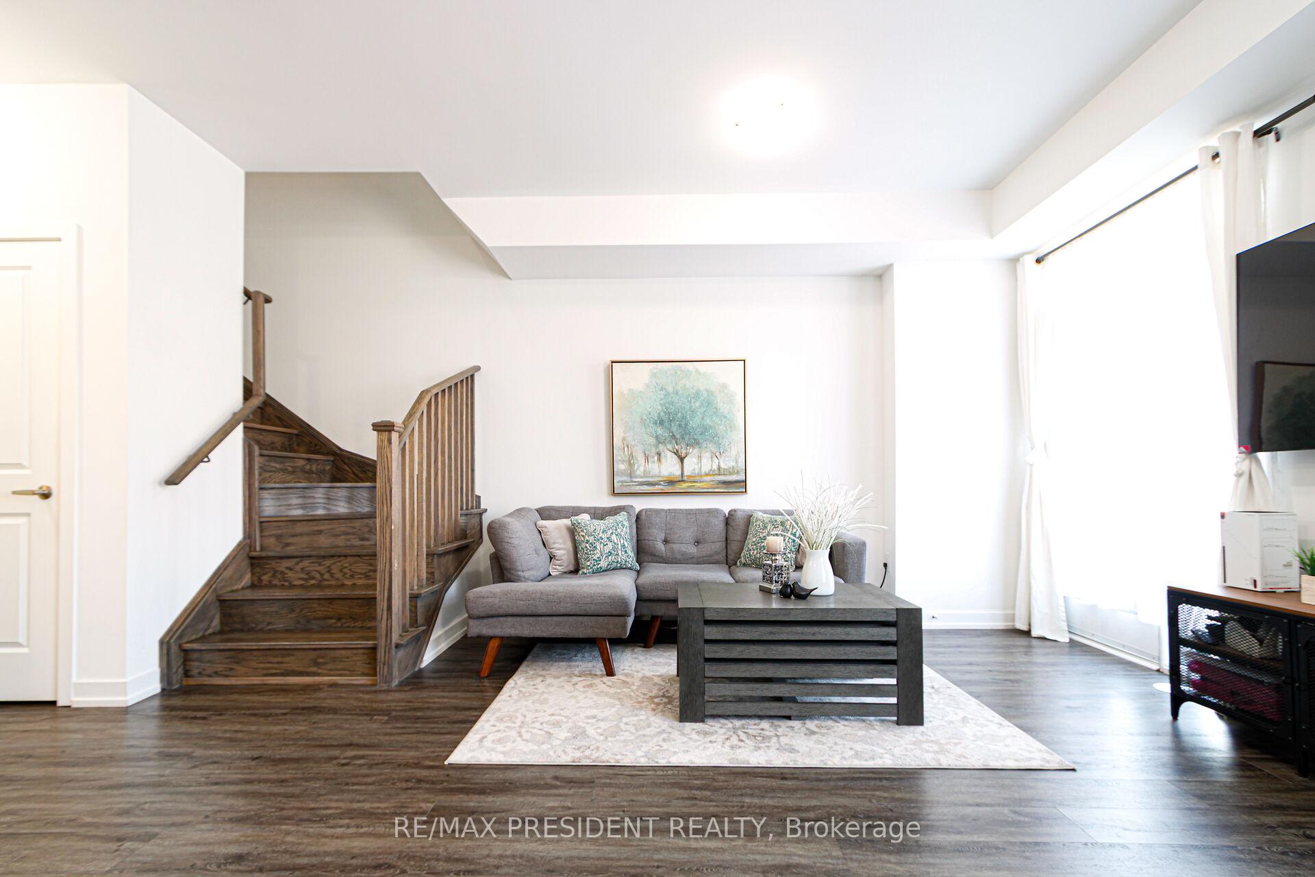 Photo 9 of 41 Hearne Street, Vaughan, Vaughan Grove — HOMEH