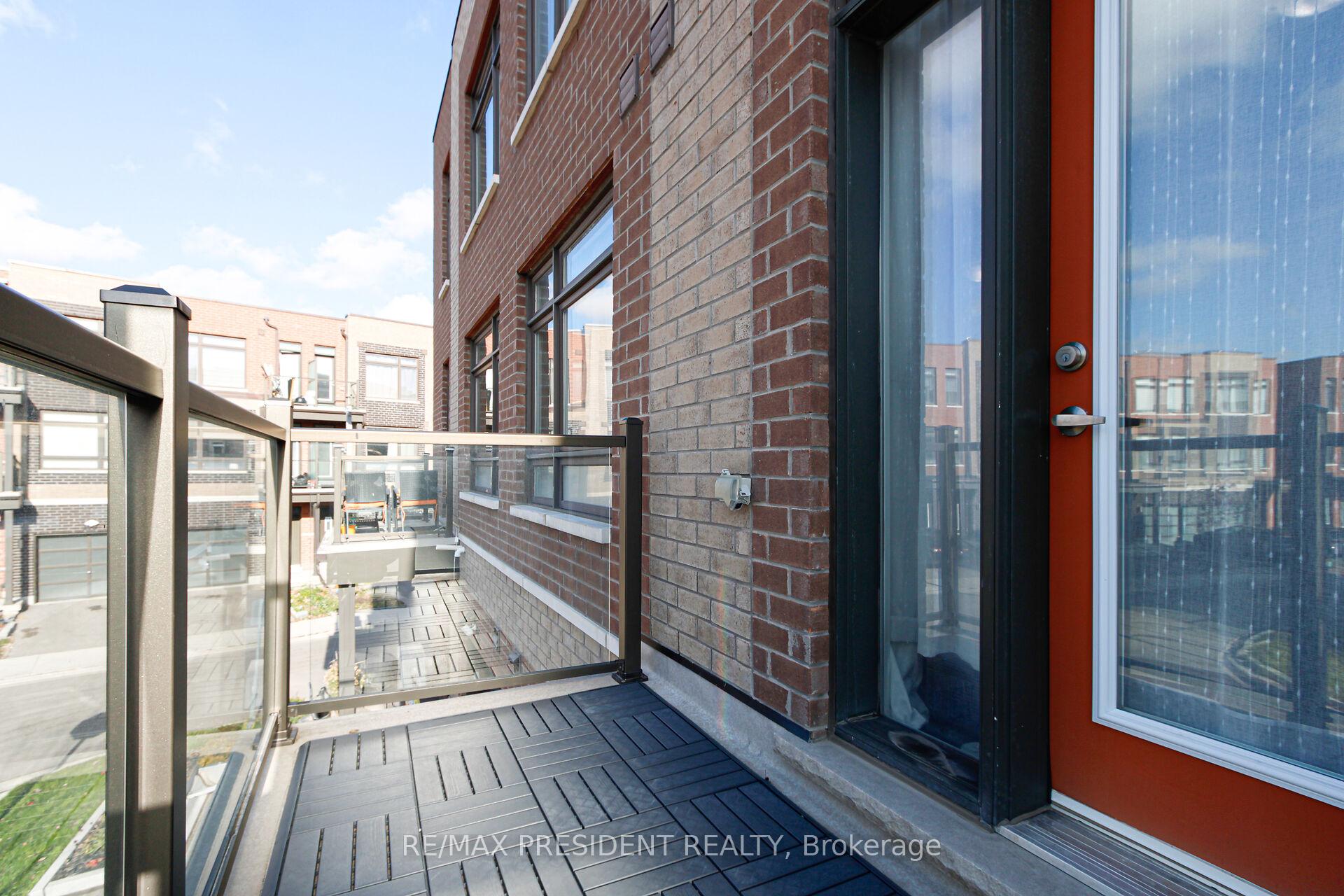 Photo 20 of 41 Hearne Street, Vaughan, Vaughan Grove — HOMEH