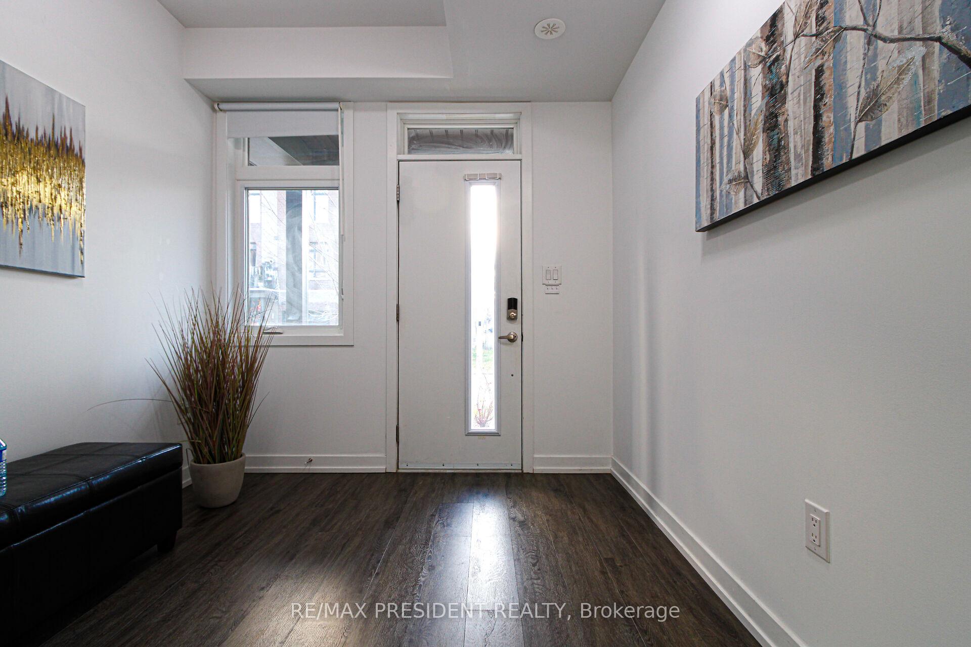 Photo 21 of 41 Hearne Street, Vaughan, Vaughan Grove — HOMEH