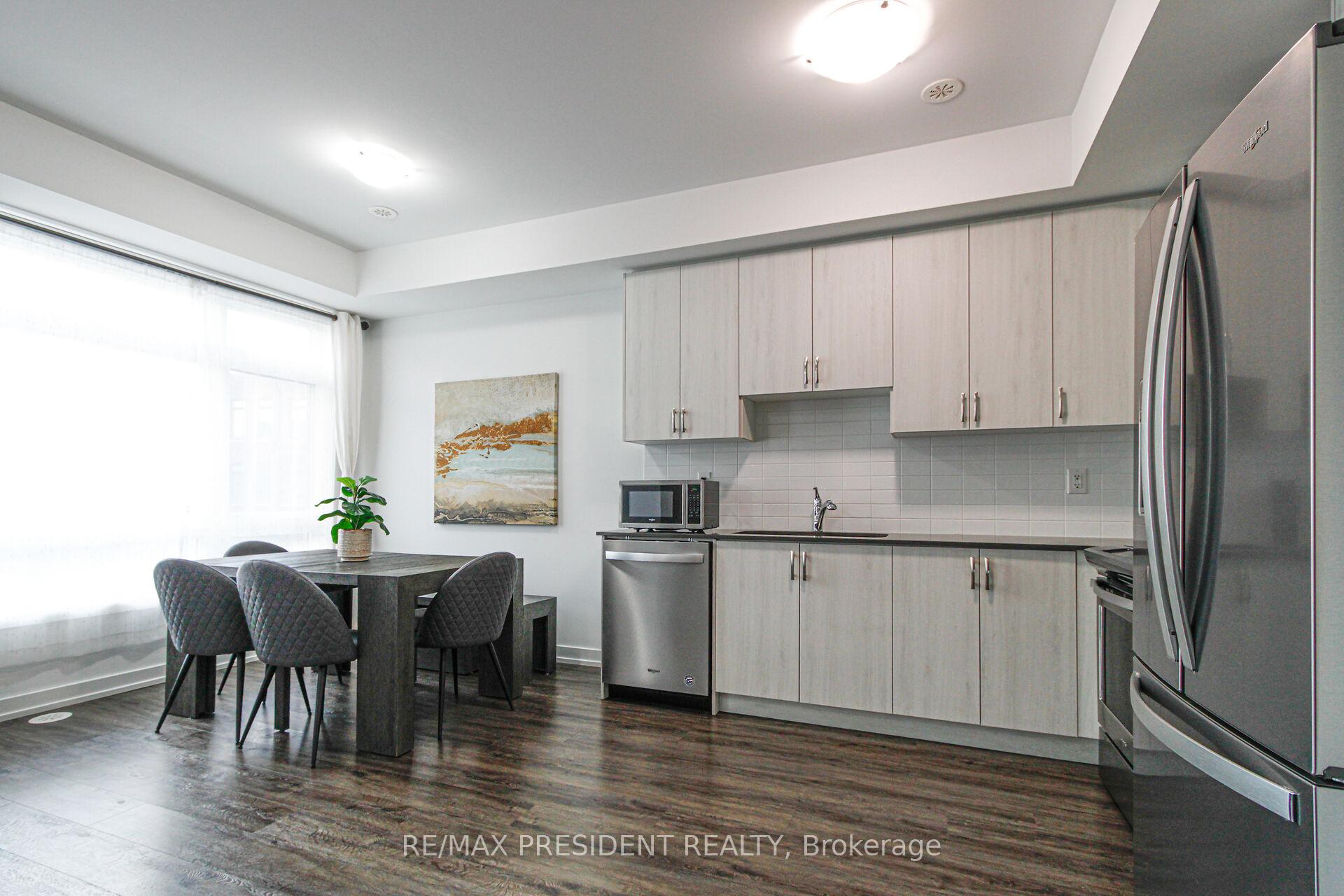 Photo 32 of 41 Hearne Street, Vaughan, Vaughan Grove — HOMEH