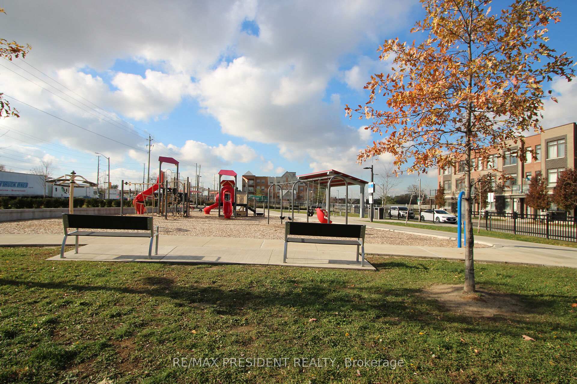 Photo 47 of 41 Hearne Street, Vaughan, Vaughan Grove — HOMEH