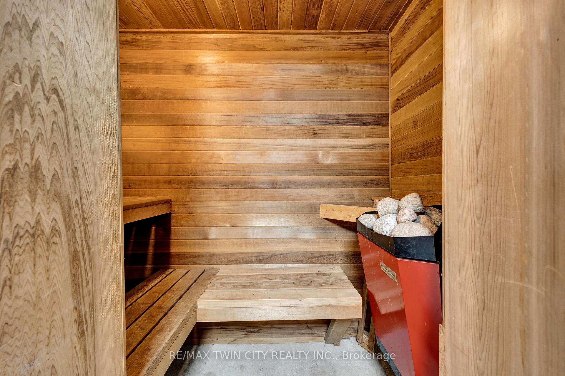 Photo 21 of 148 Candlewood Crescent, Waterloo — HOMEH