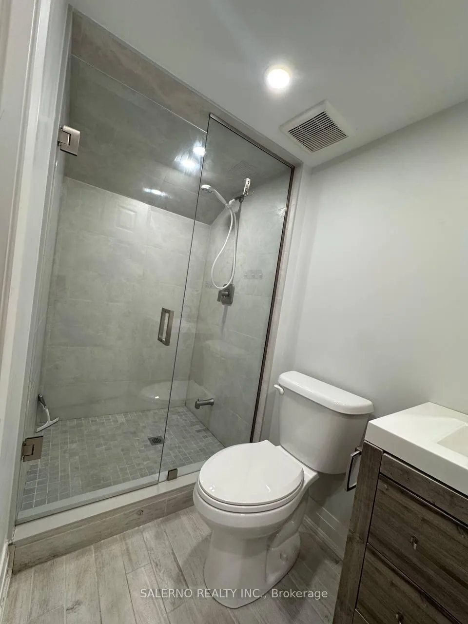 Photo 6 of Unit Lower, 84 Venice Gate Drive, Vaughan, Vellore Village — HOMEH