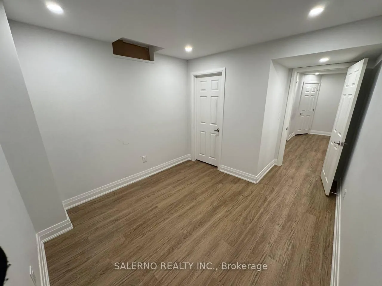 Photo 8 of Unit Lower, 84 Venice Gate Drive, Vaughan, Vellore Village — HOMEH