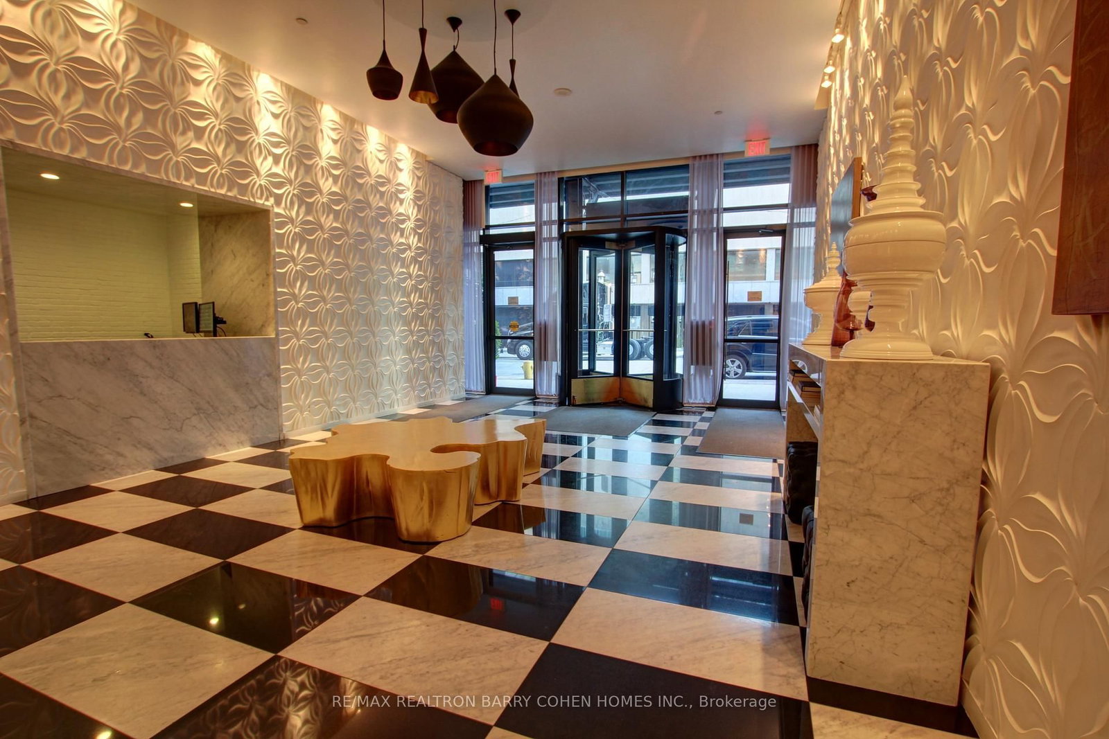 Photo 8 of Unit 607, 1 Scott St, Toronto, Waterfront Communities — HOMEH
