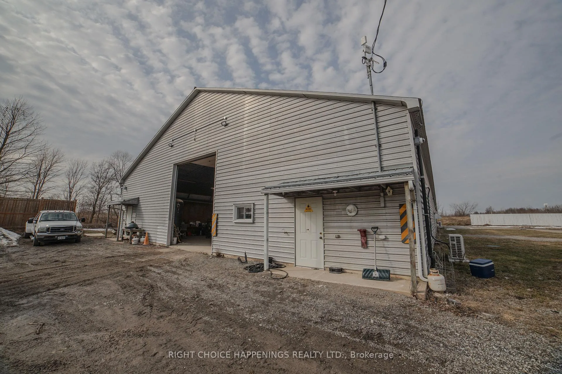 Photo 4 of 40828 Forks Road, Wainfleet, Marshville/Winger — HOMEH