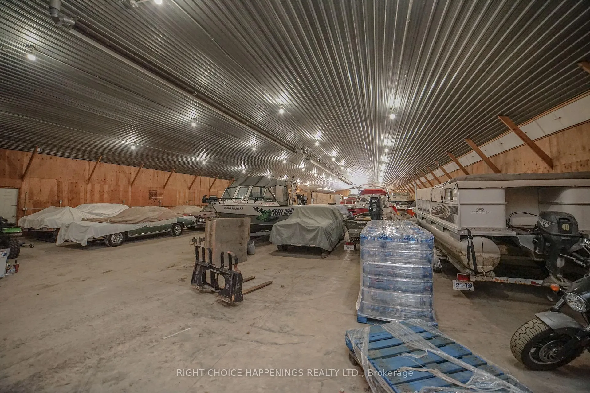 Photo 14 of 40828 Forks Road, Wainfleet, Marshville/Winger — HOMEH