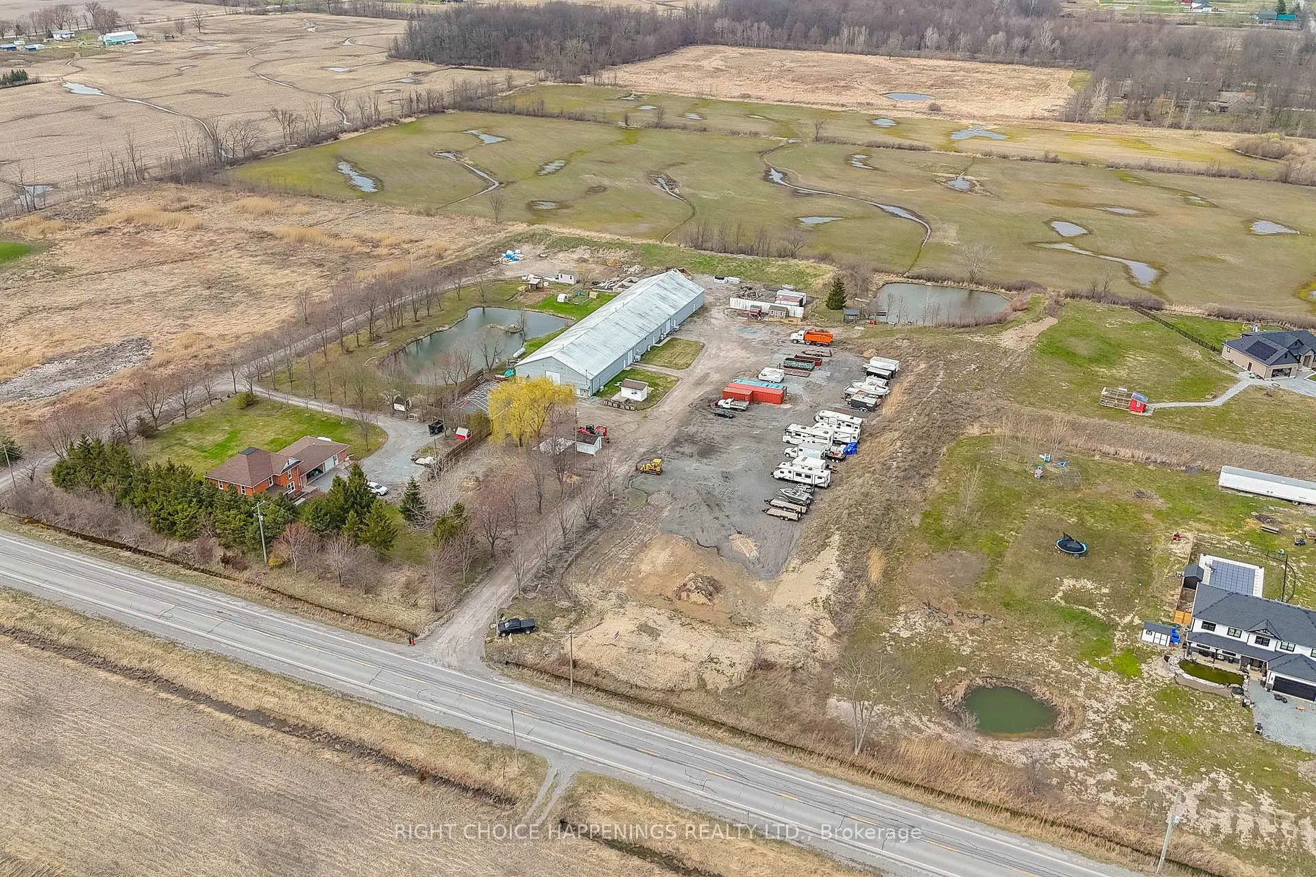 Photo 24 of 40828 Forks Road, Wainfleet, Marshville/Winger — HOMEH