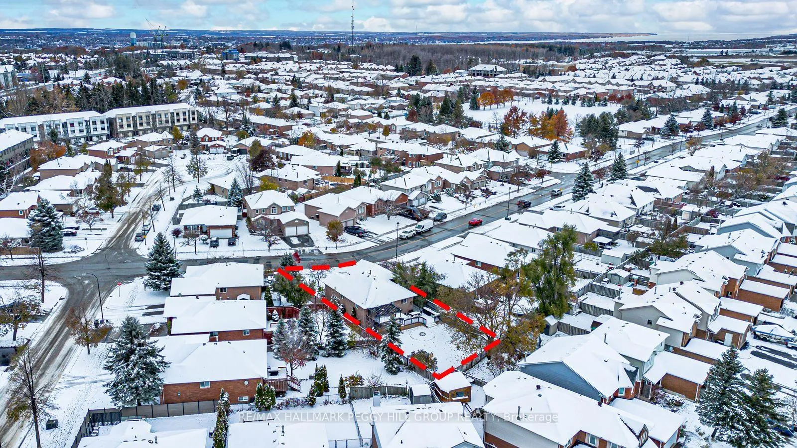 Photo 35 of 63 Mapleton Avenue, Barrie, Holly — HOMEH