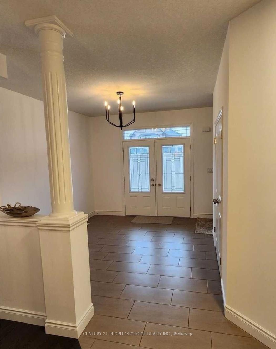 Photo 4 of Unit Upper, 456 Twinleaf Street, Waterloo, Columbia Forest/Clair Hills — HOMEH