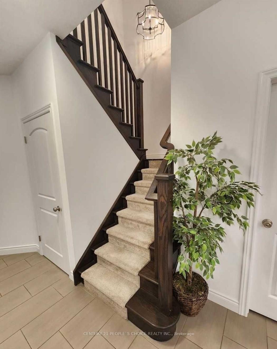 Photo 18 of Unit Upper, 456 Twinleaf Street, Waterloo, Columbia Forest/Clair Hills — HOMEH
