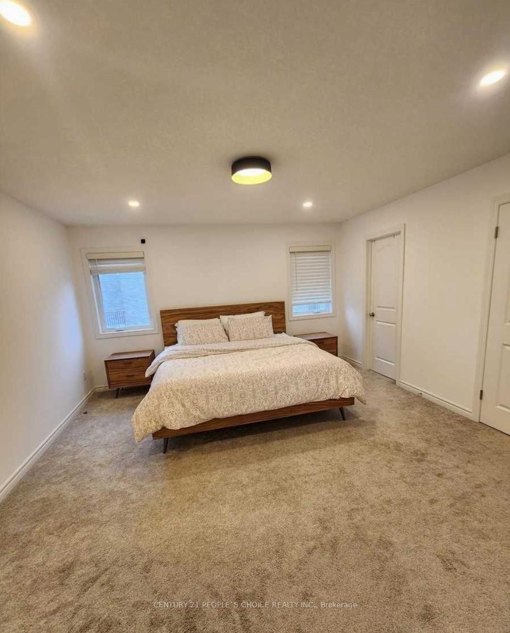 Photo 21 of Unit Upper, 456 Twinleaf Street, Waterloo, Columbia Forest/Clair Hills — HOMEH