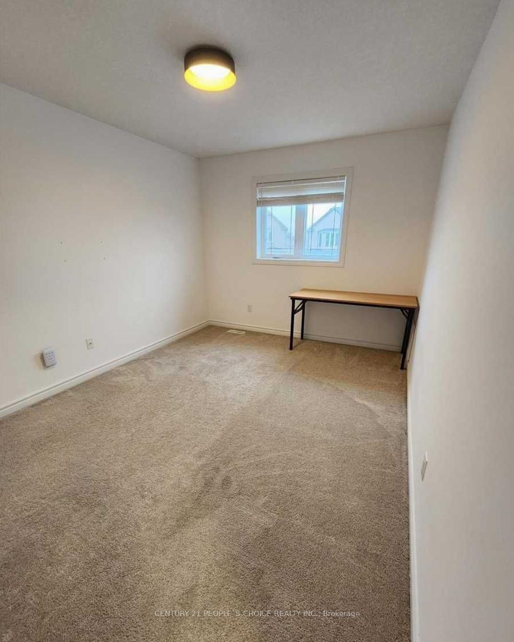 Photo 23 of Unit Upper, 456 Twinleaf Street, Waterloo, Columbia Forest/Clair Hills — HOMEH