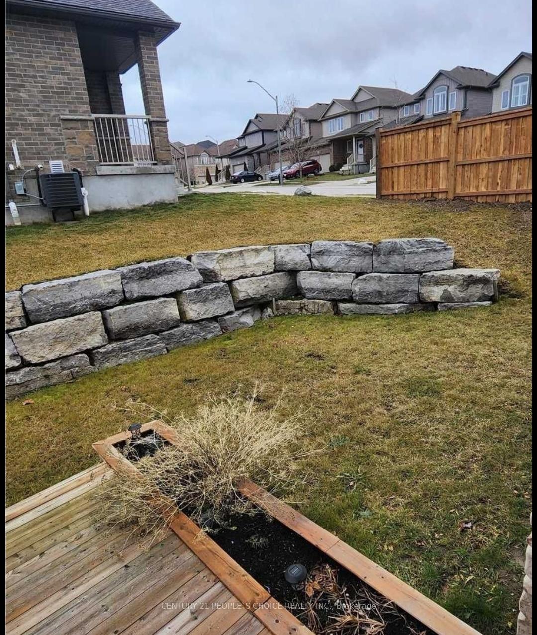 Photo 28 of Unit Upper, 456 Twinleaf Street, Waterloo, Columbia Forest/Clair Hills — HOMEH