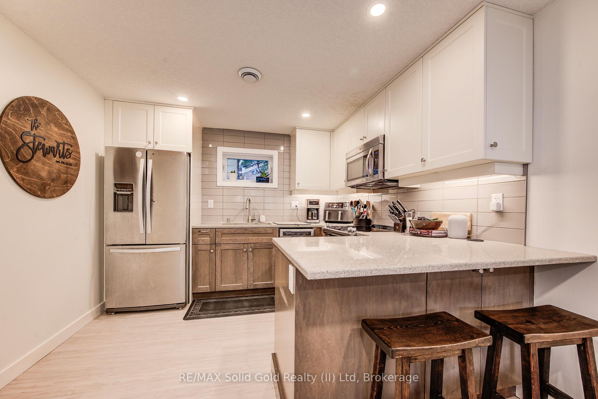 Photo 21 of 558 Sprucehill Avenue, Waterloo — HOMEH