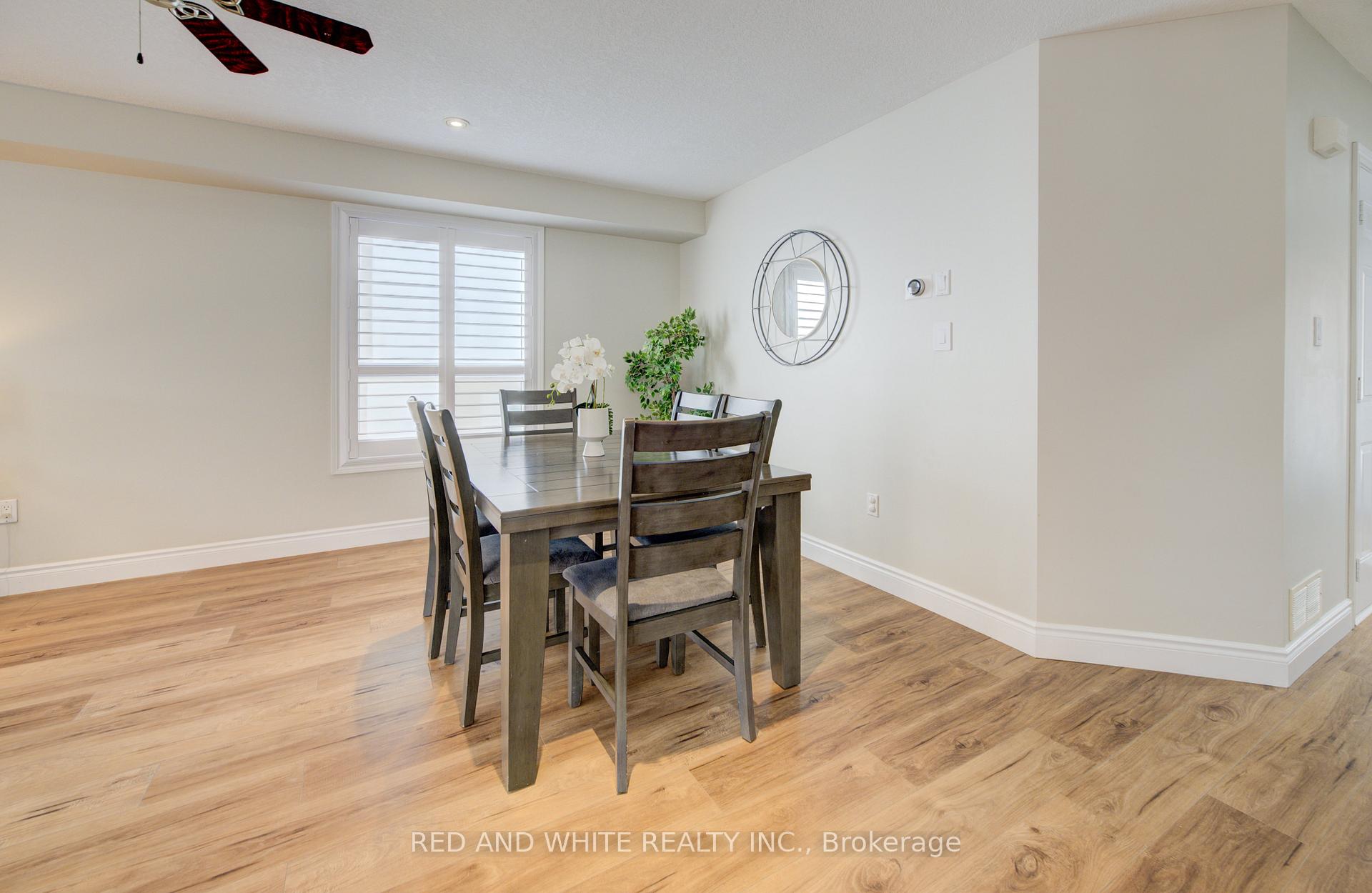 Photo 8 of 353 Sauve Crescent, Waterloo, Clair Hills — HOMEH