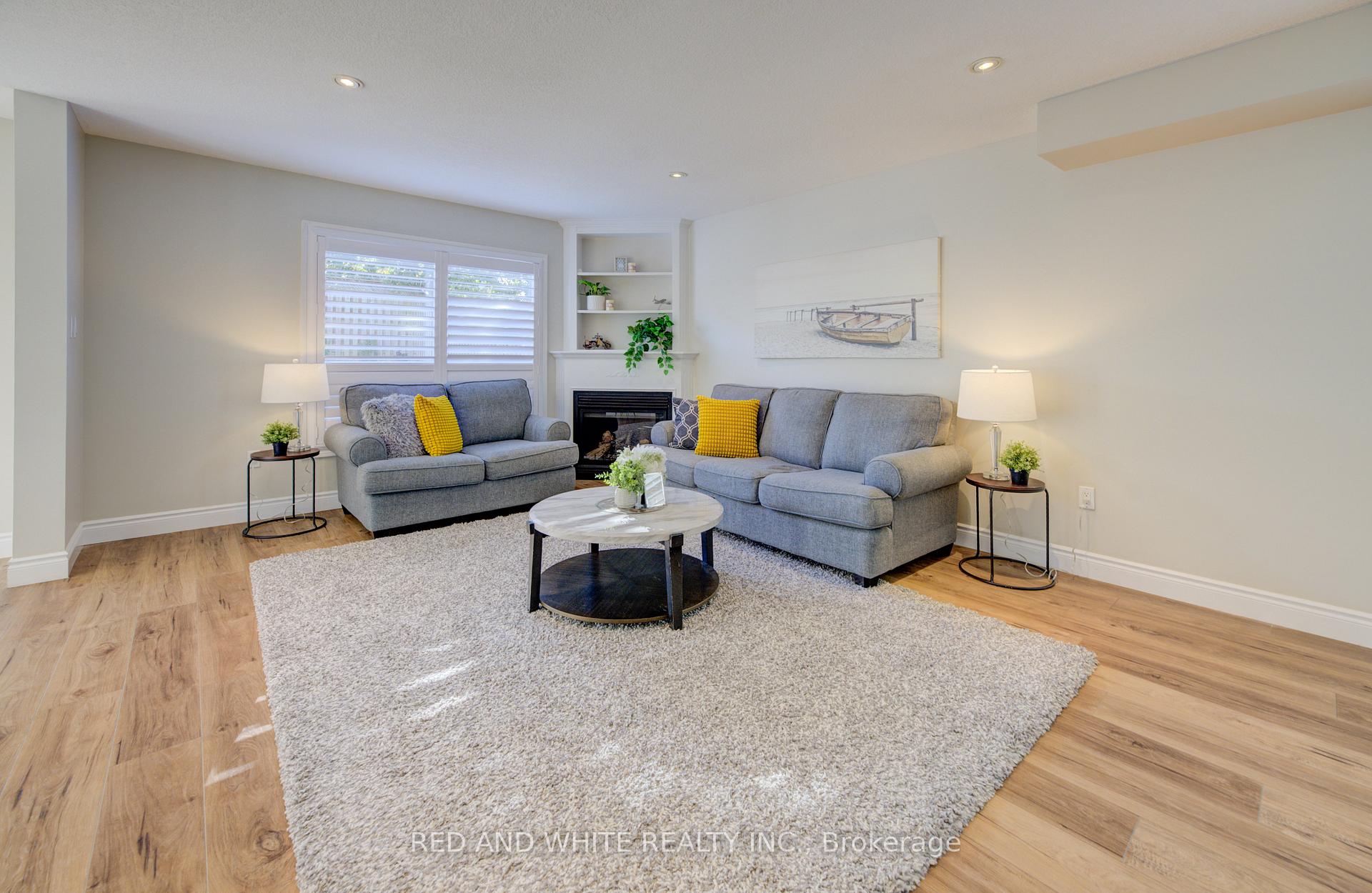Photo 9 of 353 Sauve Crescent, Waterloo, Clair Hills — HOMEH