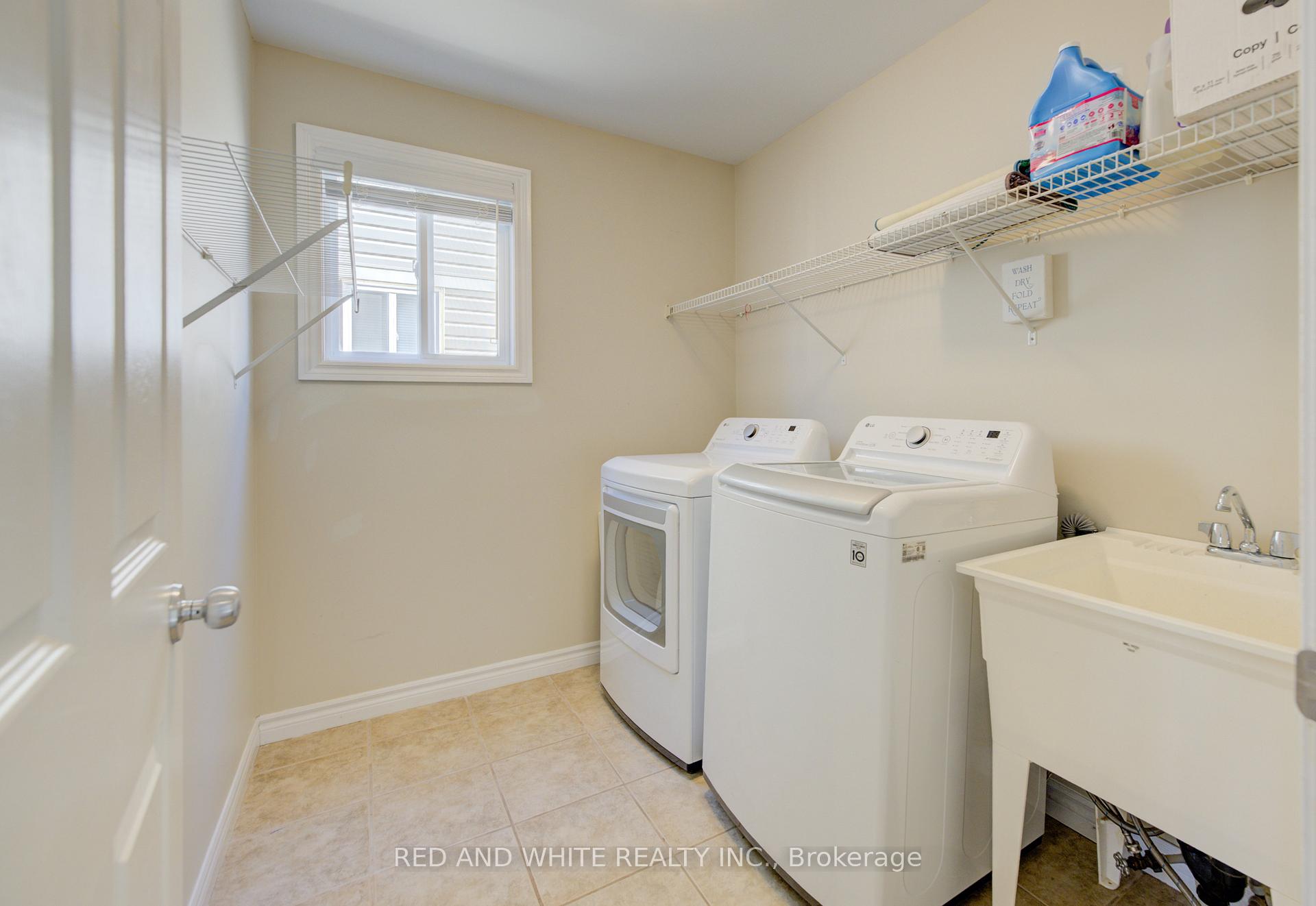 Photo 32 of 353 Sauve Crescent, Waterloo, Clair Hills — HOMEH