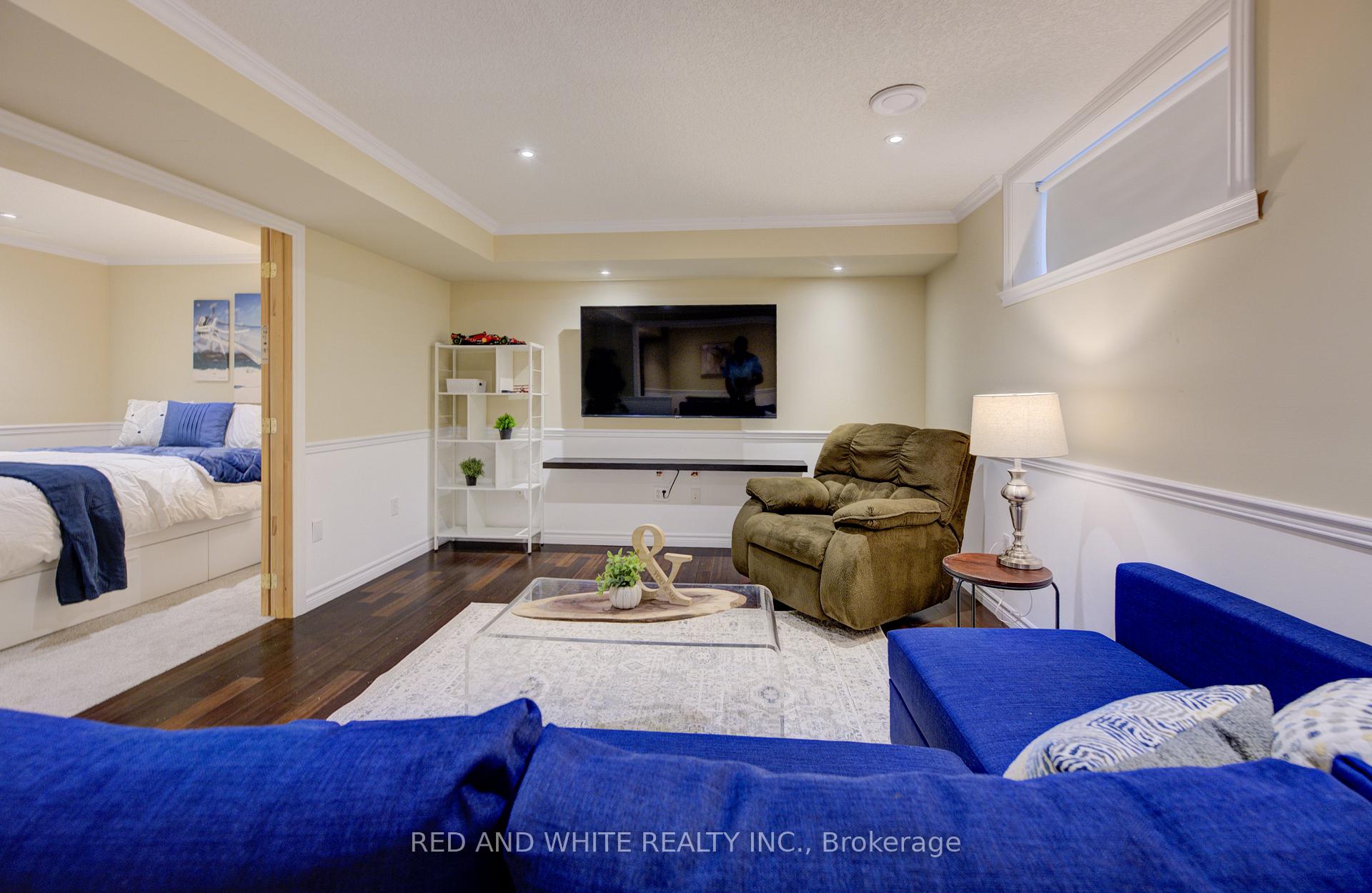 Photo 36 of 353 Sauve Crescent, Waterloo, Clair Hills — HOMEH