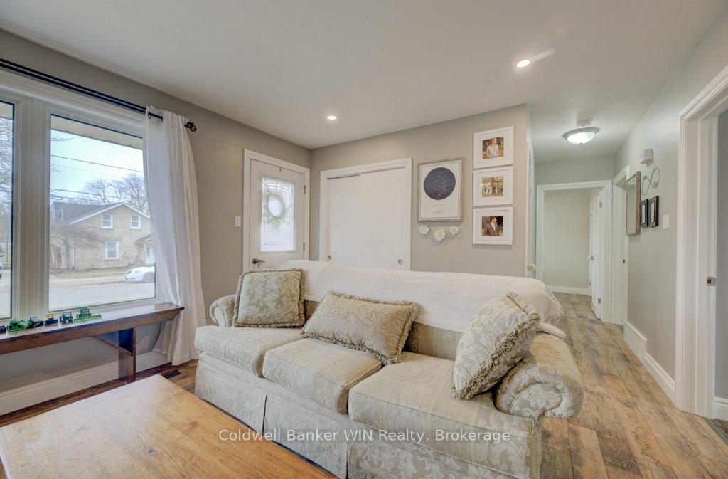 Photo 5 of 289 Birmingham Street E, Wellington North, Mount Forest — HOMEH
