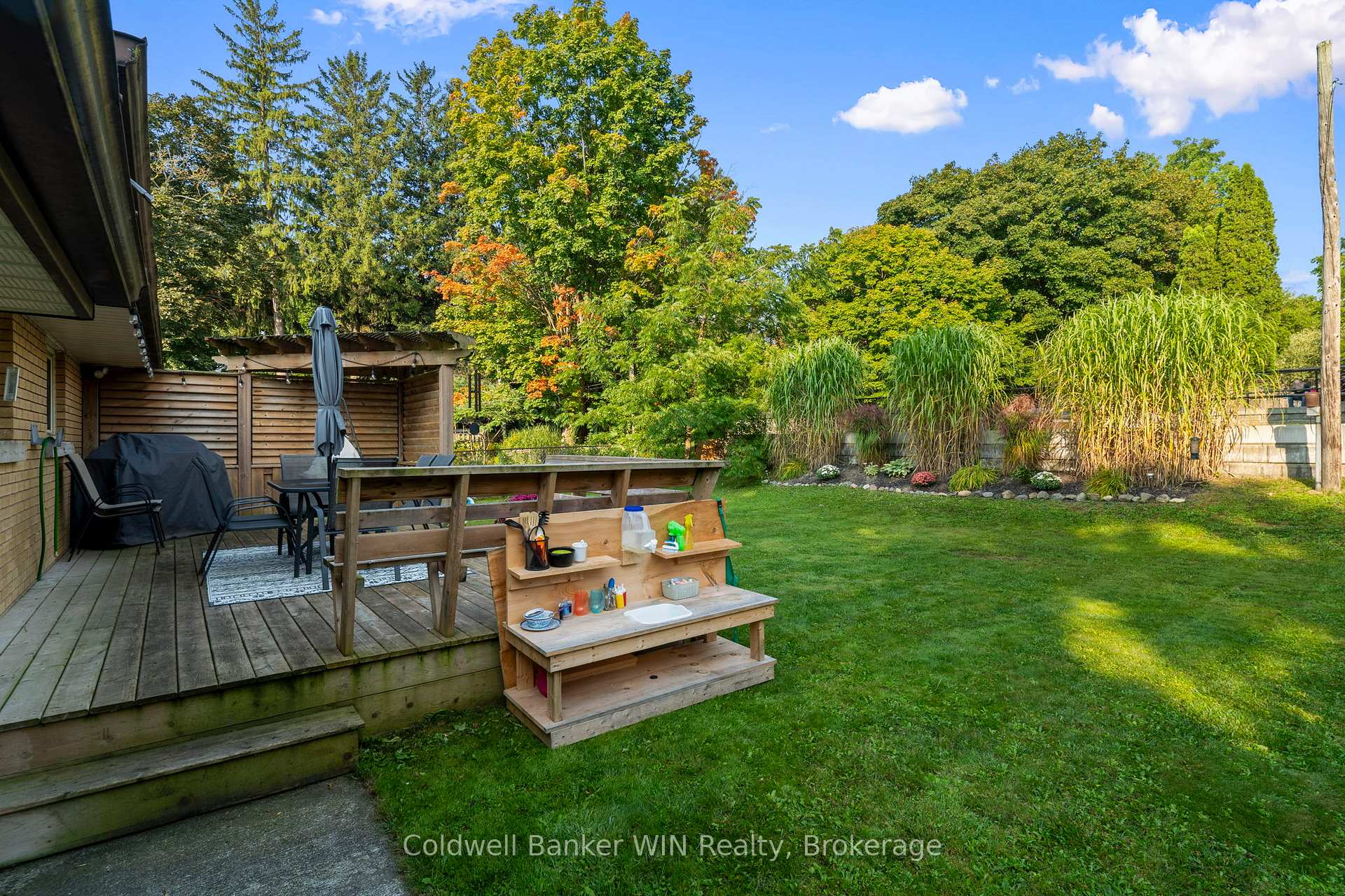 Photo 33 of 289 Birmingham Street E, Wellington North, Mount Forest — HOMEH
