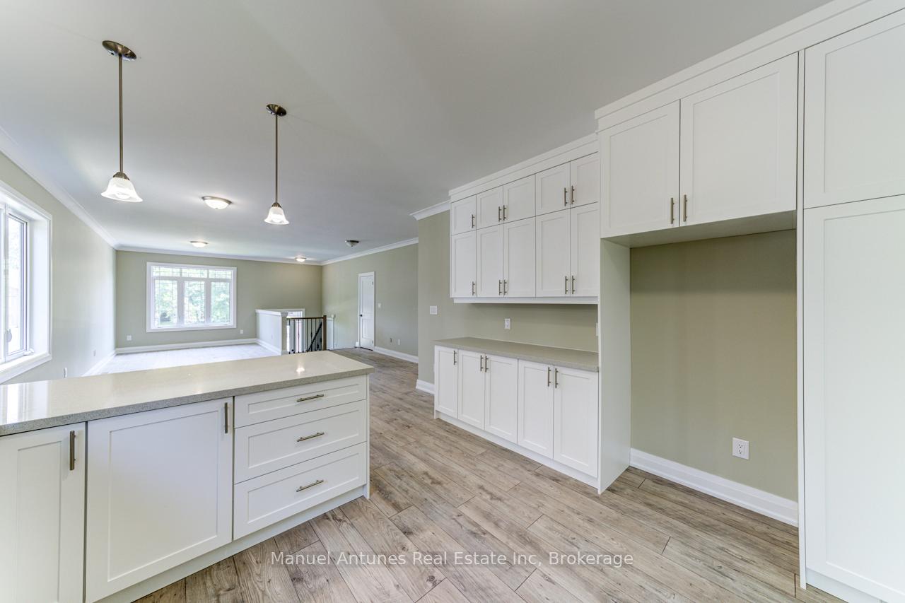 Photo 15 of 14 56th Street S, Wasaga Beach — HOMEH