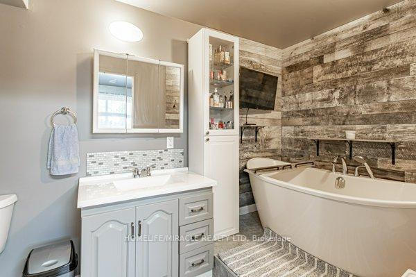 Photo 16 of 297 Ridout Street, West Elgin, Rodney — HOMEH