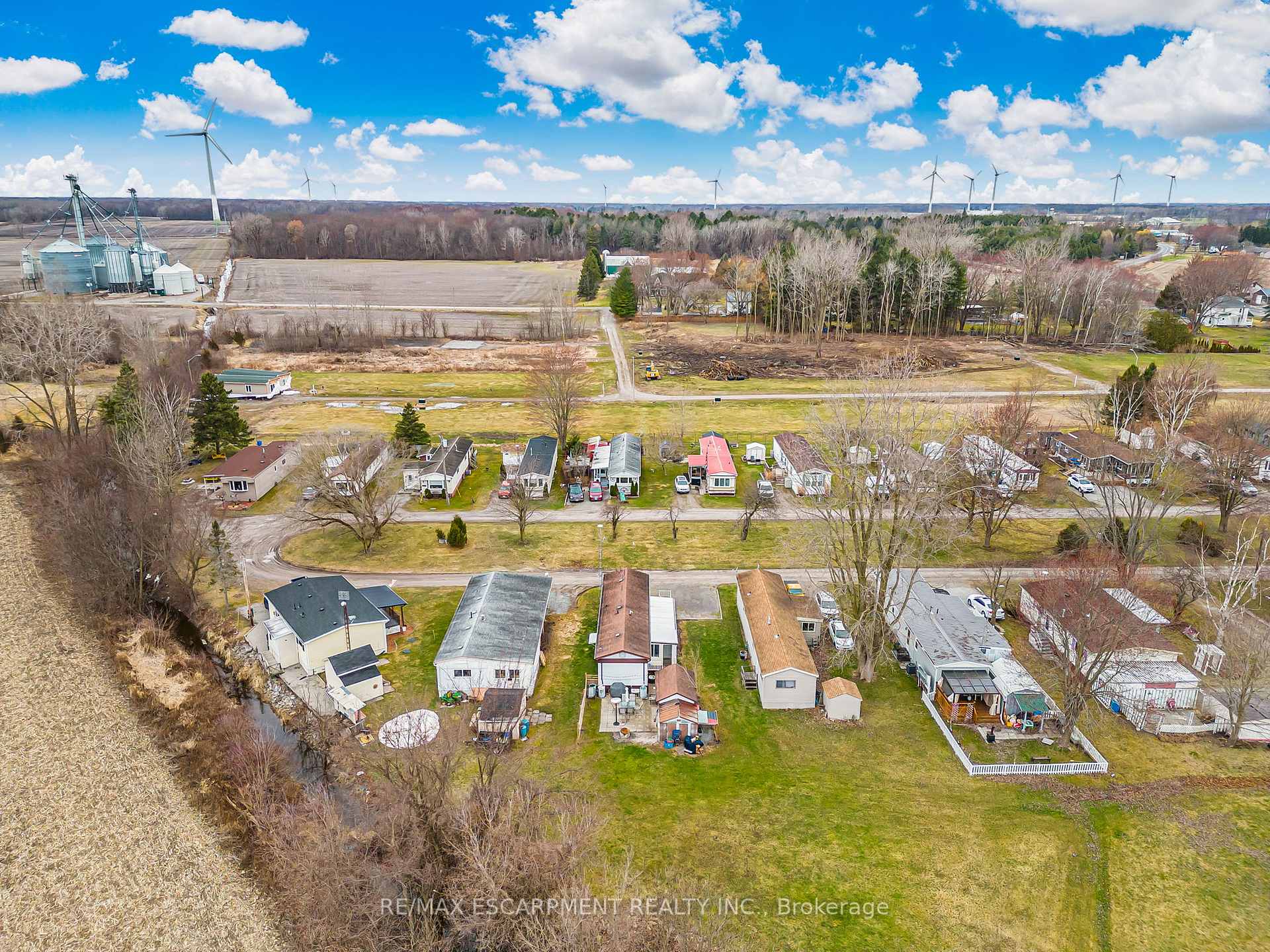 Photo 24 of Unit 32, 43969 Highway 3, Wainfleet, Marshville/Winger — HOMEH