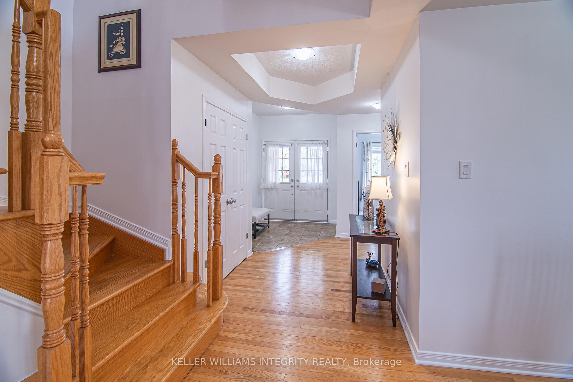 Photo 5 of 21 Edward Vince Evans Court, Arnprior — HOMEH